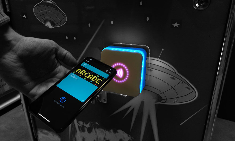 Implement cashless payment solutions with VTAP NFC The VTAP Mobile